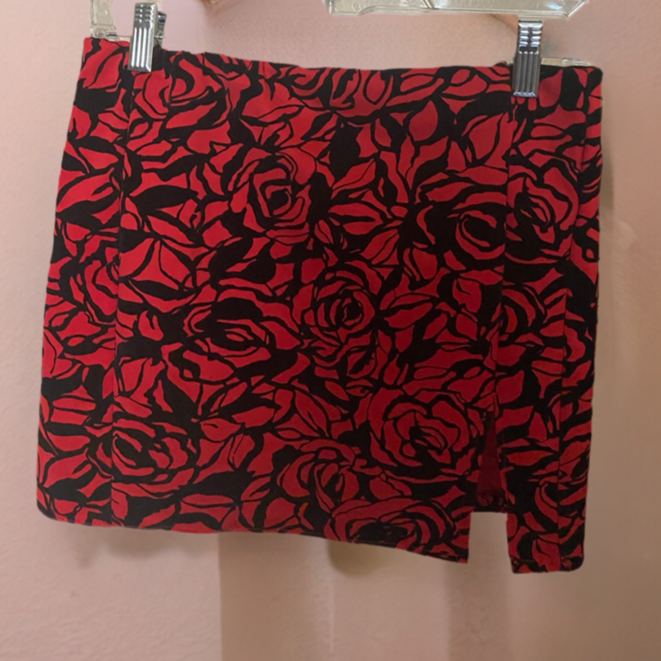 Upcycled Red & Black Rose Skirt Size 4